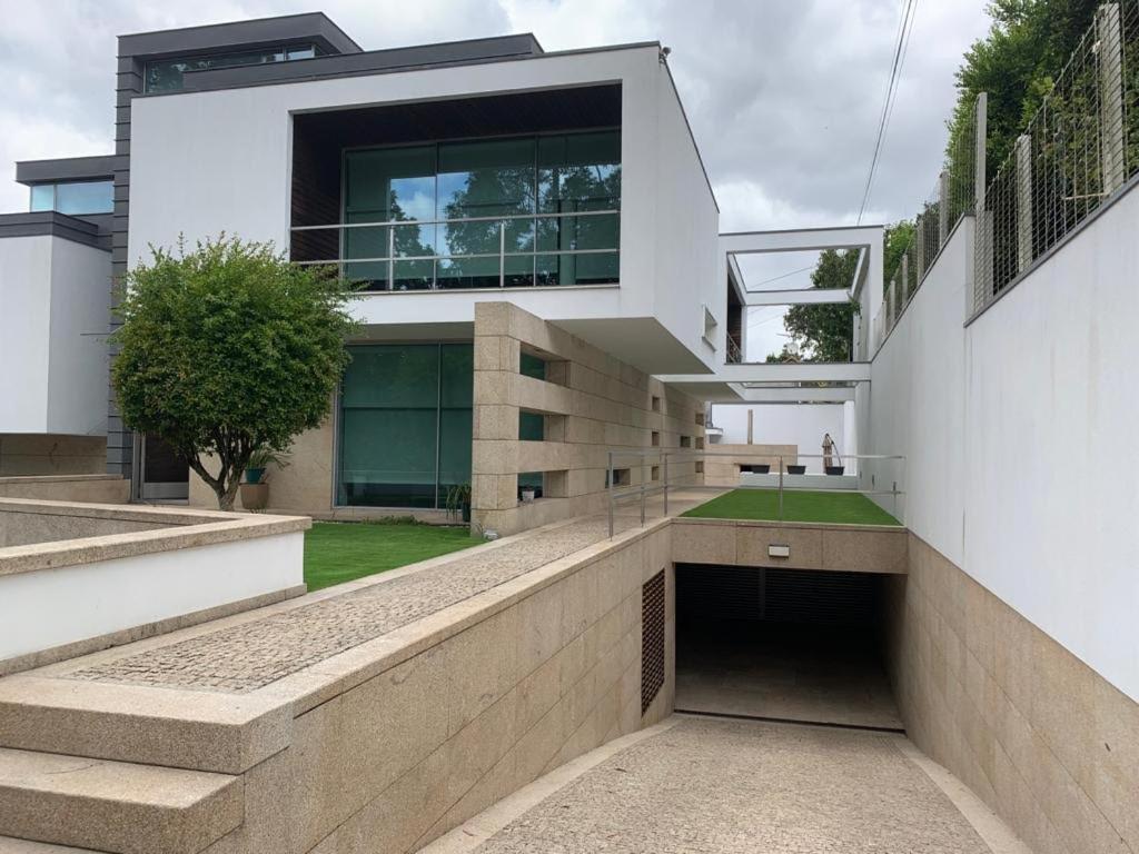 Moradia Lux Rr Com Piscina Βίλα Penafiel Εξωτερικό φωτογραφία